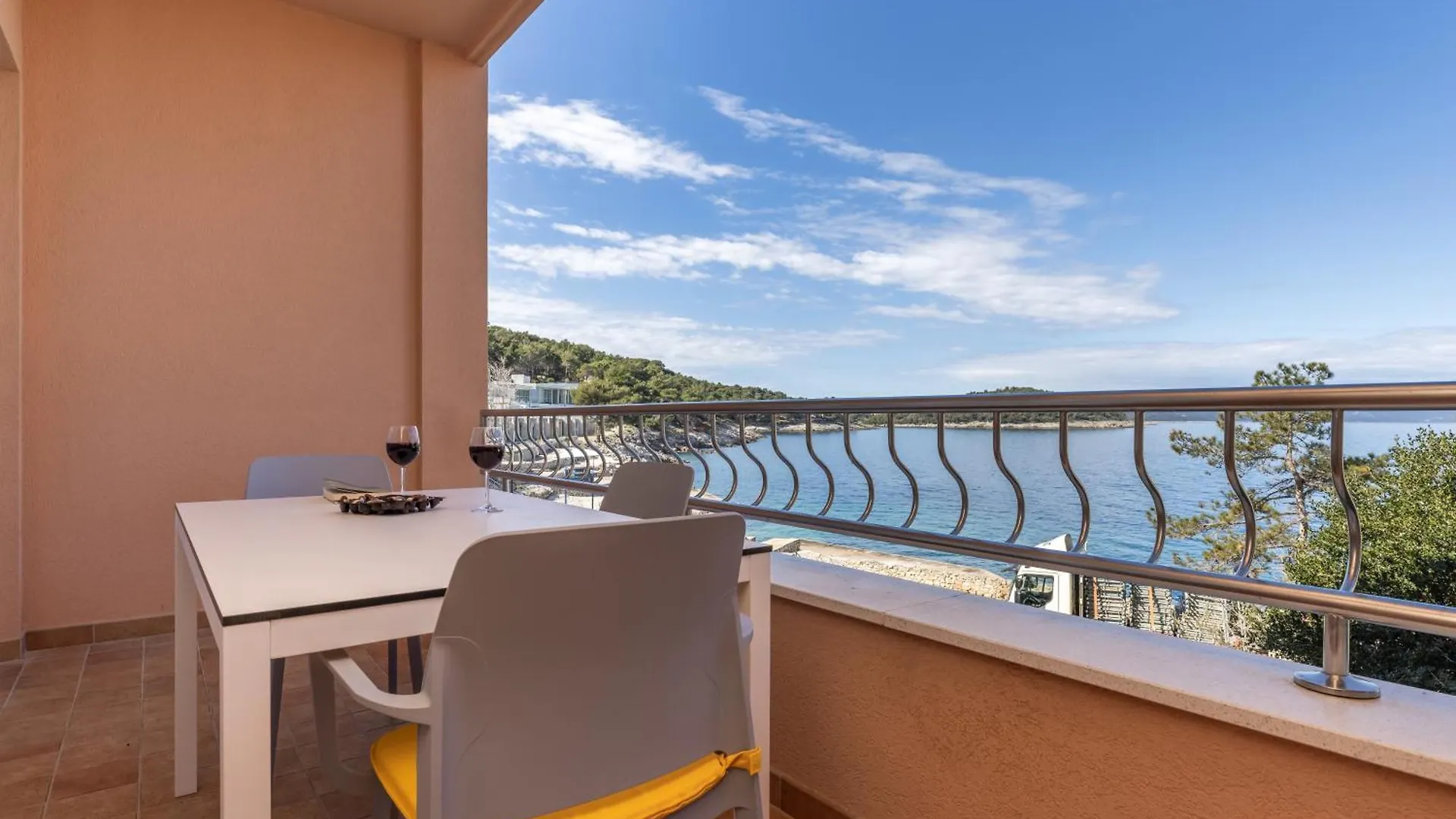 Velo Jedro Apartmani Punta Veli Lošinj 公寓