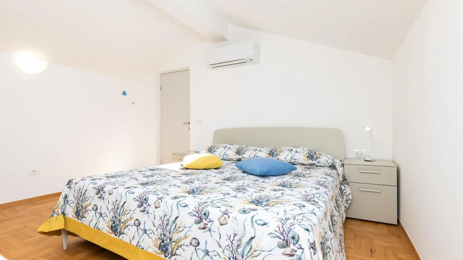 Velo Jedro Apartmani Punta Veli Lošinj 0*,  克罗地亚