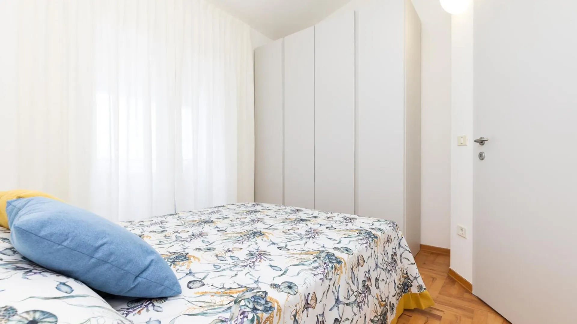 Velo Jedro Apartmani Punta Veli Lošinj 克罗地亚